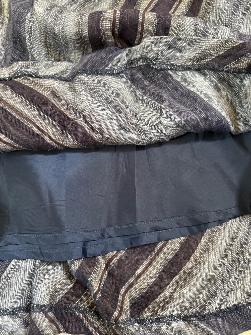H&M Navy Blue Gray Striped Midi Skirt Size 8 - Picture 4 of 4